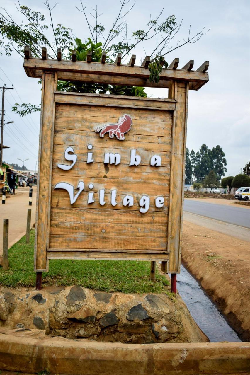Simba Village Relax Inn Елдорет Екстериор снимка